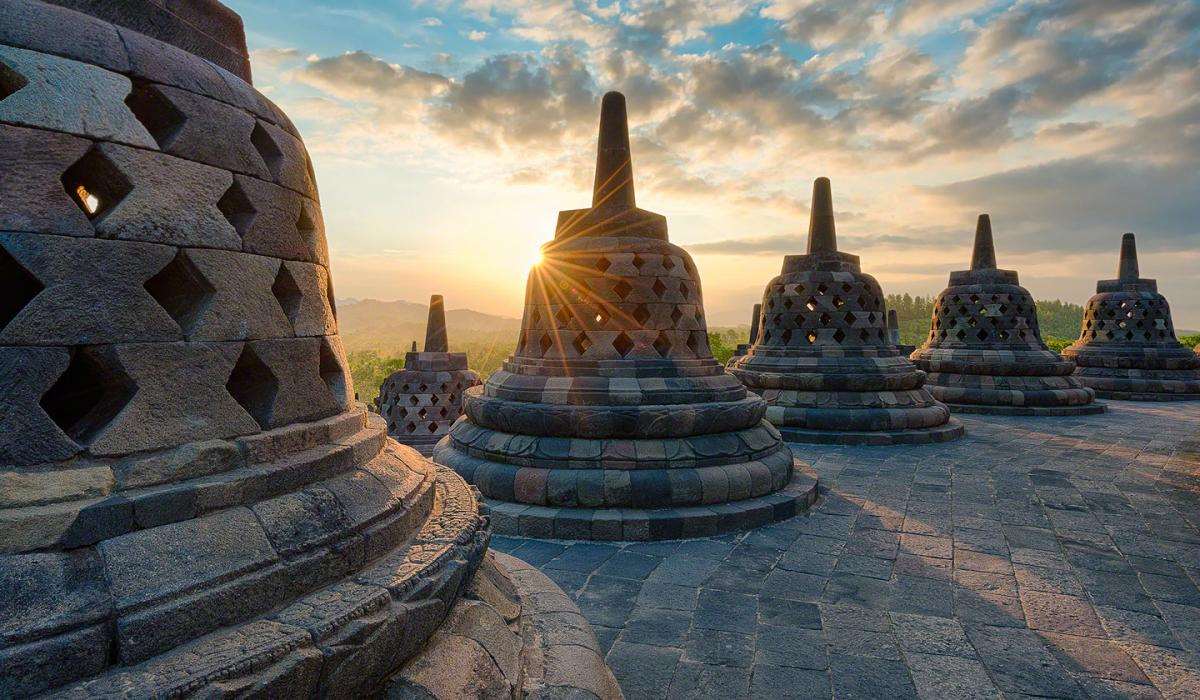 Храм Борбодур в Индонезии