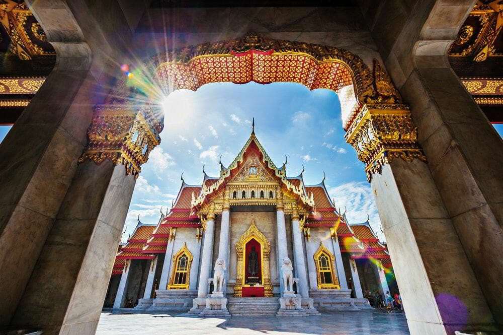 Мраморный храм (Wat Benchamabopit)