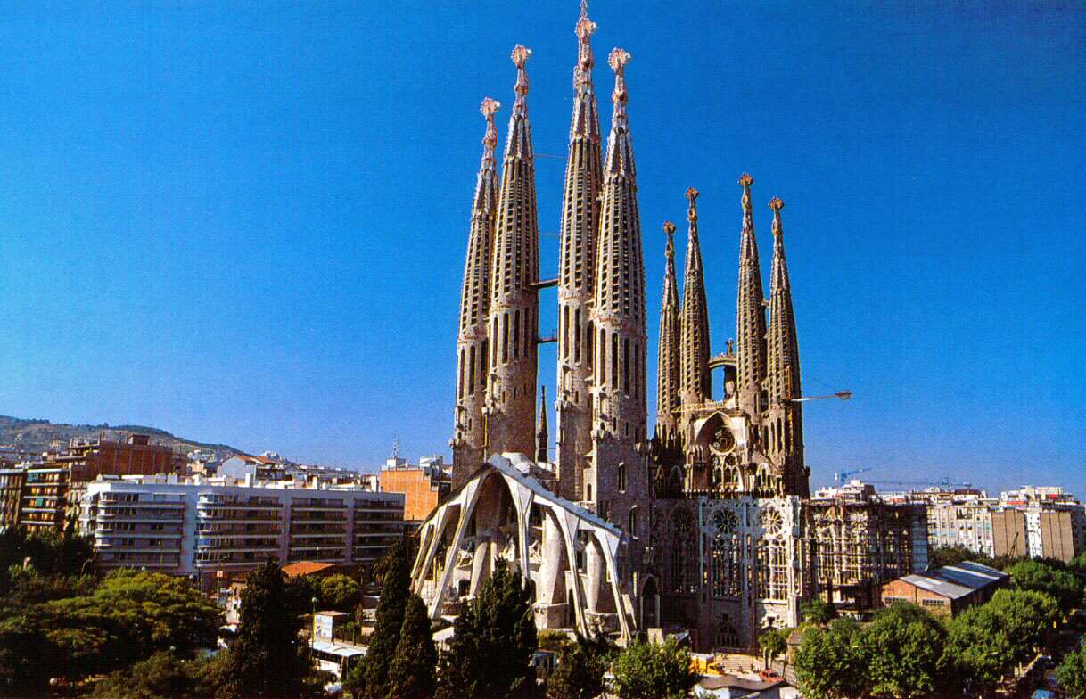 Храм Святого Семейства в Барселоне