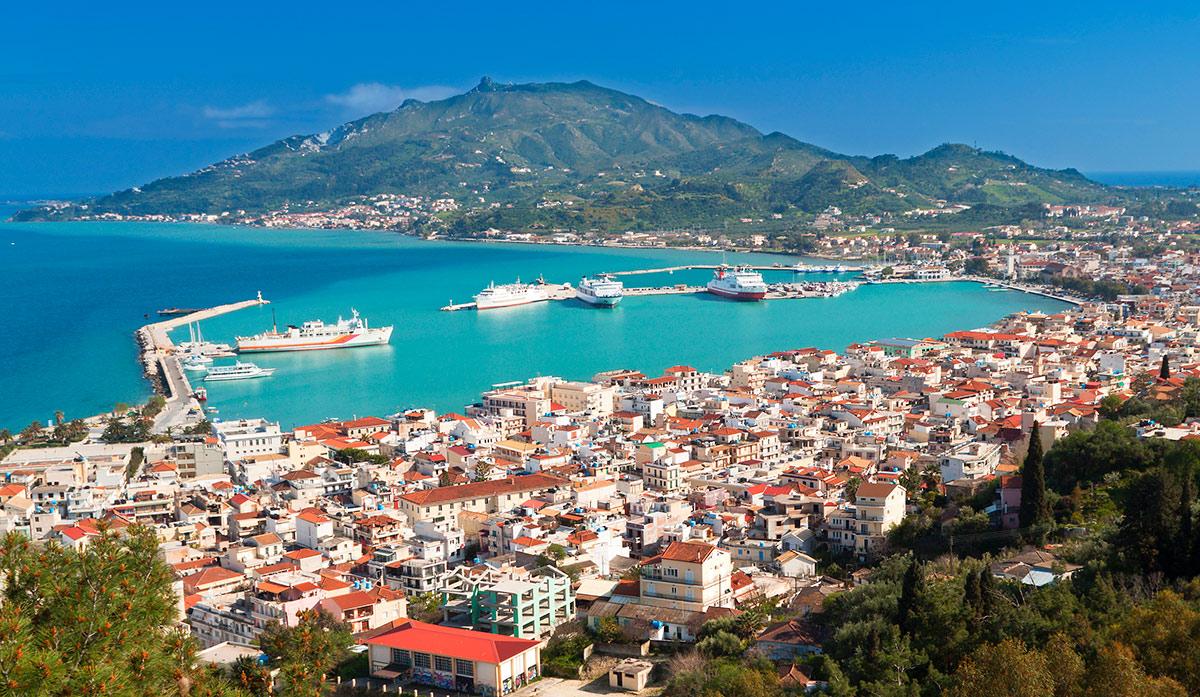 Крупнейший греческий остров имеет многовековую историю, поэтому не удивительно, что на Крите в Греции количество достопримечательностей можно сравнить разве что с Афинами