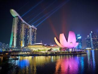 По моим наблюдениям, люди, планируя отпуск, по какой-то причине рассматривают Сингапур на последних местах списка городов посещений