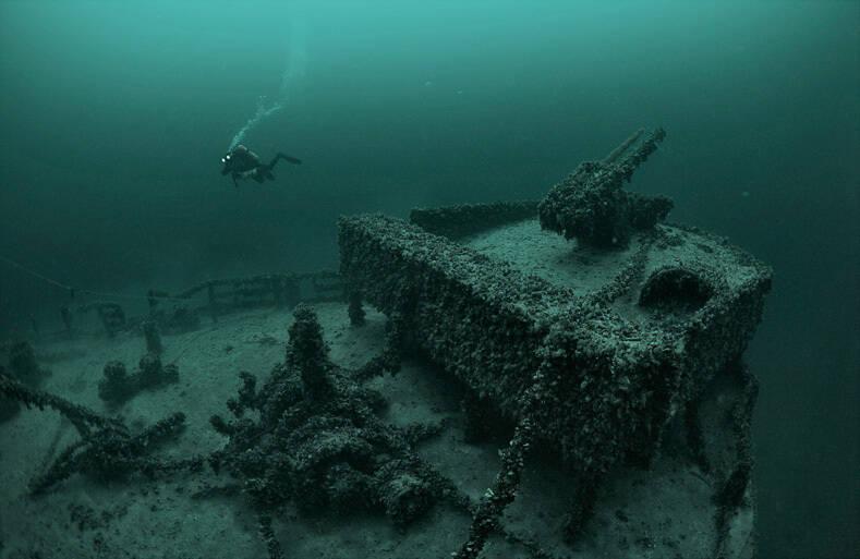 Корабль, затонувший у берегов Поповки в 1943 году, со временем стал настоящей достопримечательностью