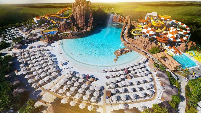 Парк аттракционов The Land Of Legends Theme Park в Турции