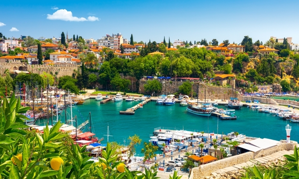 Анталья: Идеальное Место для Отпуска в Турции